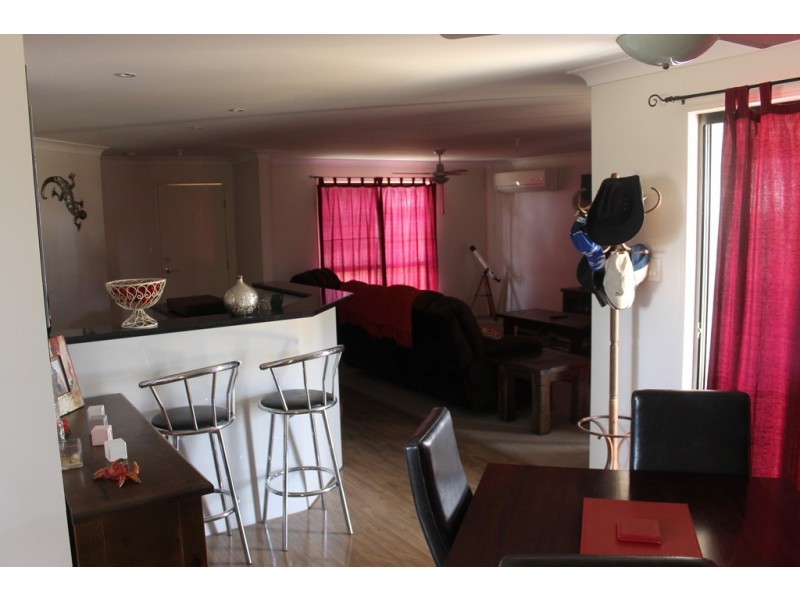 30 Henderson Street, Dalby QLD 4405