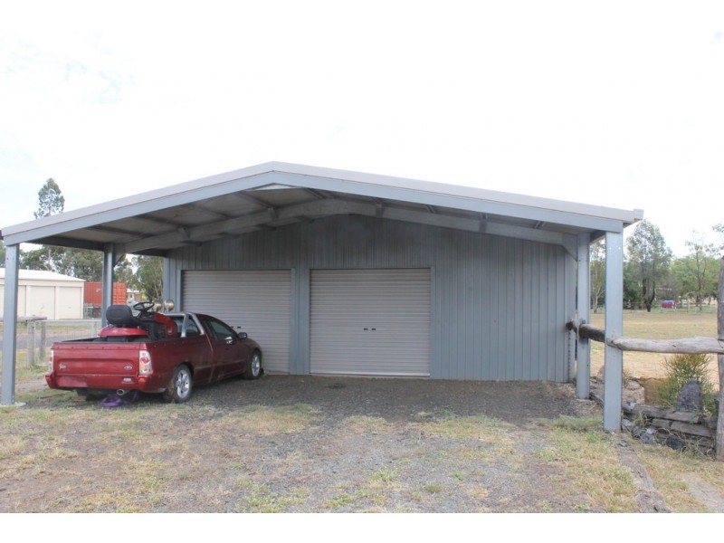 30 Henderson Street, Dalby QLD 4405