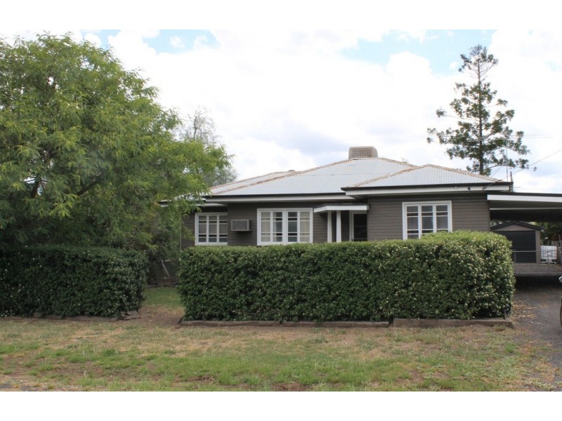 6 Corkill Street, Dalby QLD 4405