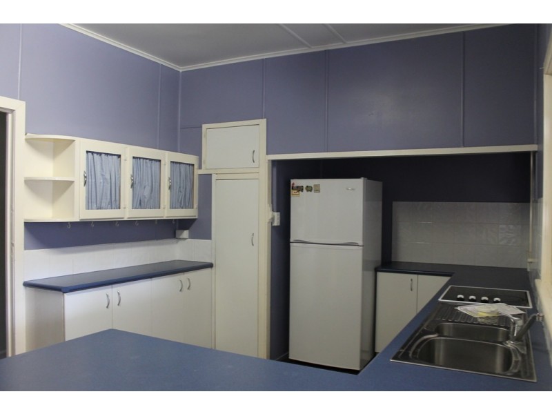 6 Corkill Street, Dalby QLD 4405