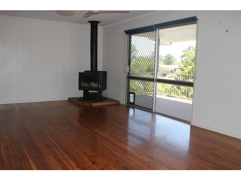 24 McQueen Street, Dalby QLD 4405