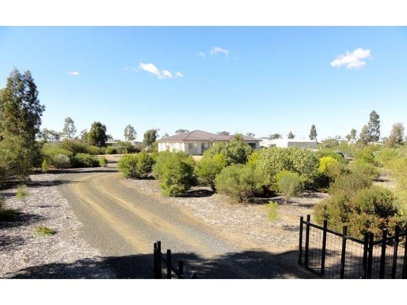 37 Millbrook Court, Dalby QLD 4405