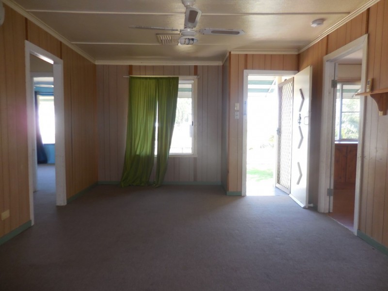 3 James Street, Dalby QLD 4405