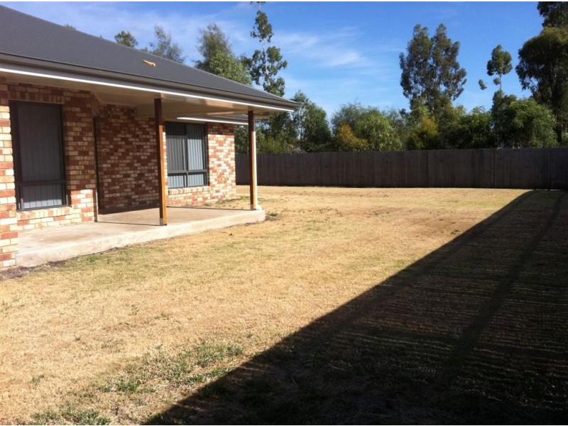 3 St Andrews Chase, Dalby QLD 4405