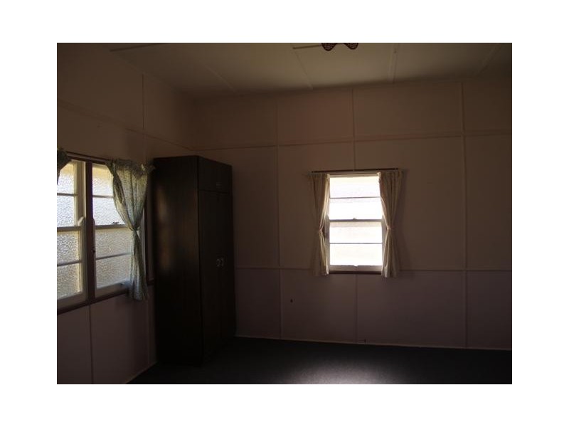 1 Connelly St, Dalby QLD 4405