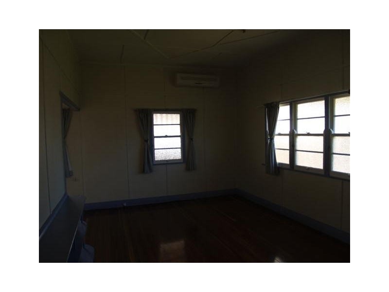 1 Connelly St, Dalby QLD 4405