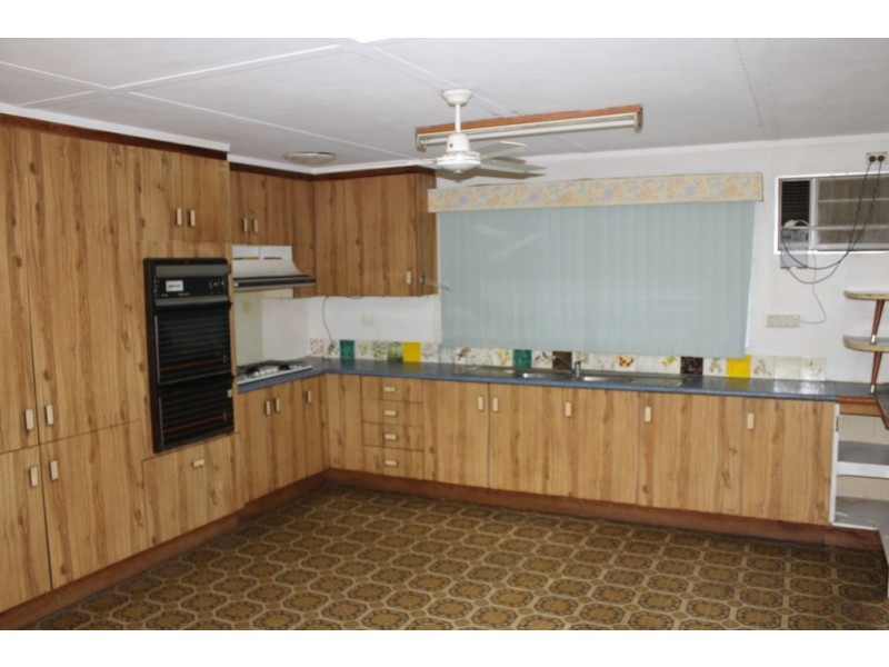 53 Geisel Street, Dalby QLD 4405