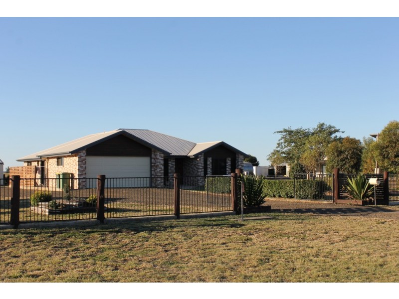 183 Blaxland Road, Dalby QLD 4405