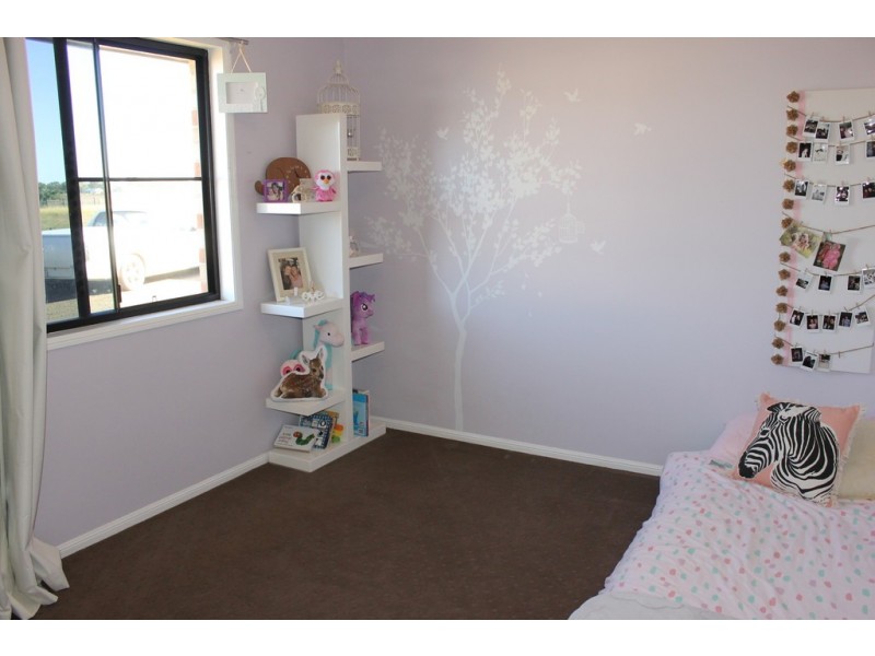 183 Blaxland Road, Dalby QLD 4405