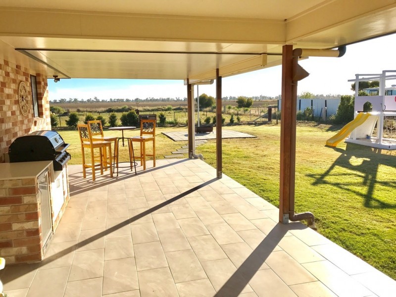 183 Blaxland Road, Dalby QLD 4405