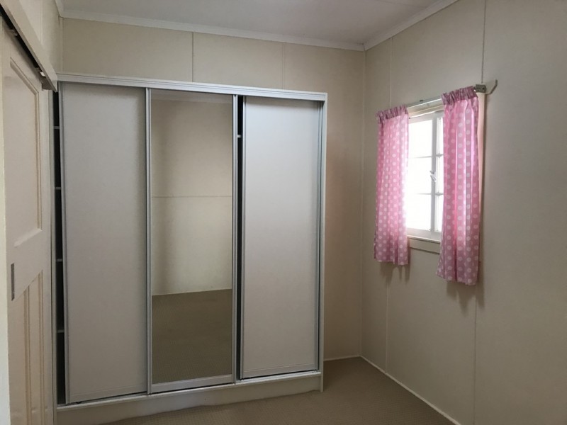 7 Thorley Street, Dalby QLD 4405