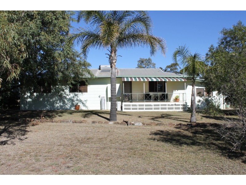 180 Hayden Street, Dalby QLD 4405