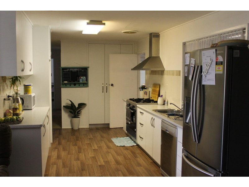 180 Hayden Street, Dalby QLD 4405