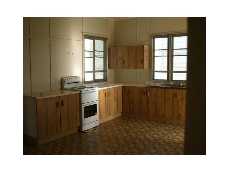 87 Mocattas Cnr Rd, Dalby QLD 4405