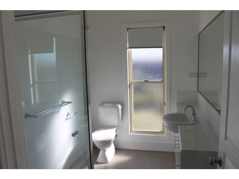 148 Sandalwood Ave, Dalby QLD 4405