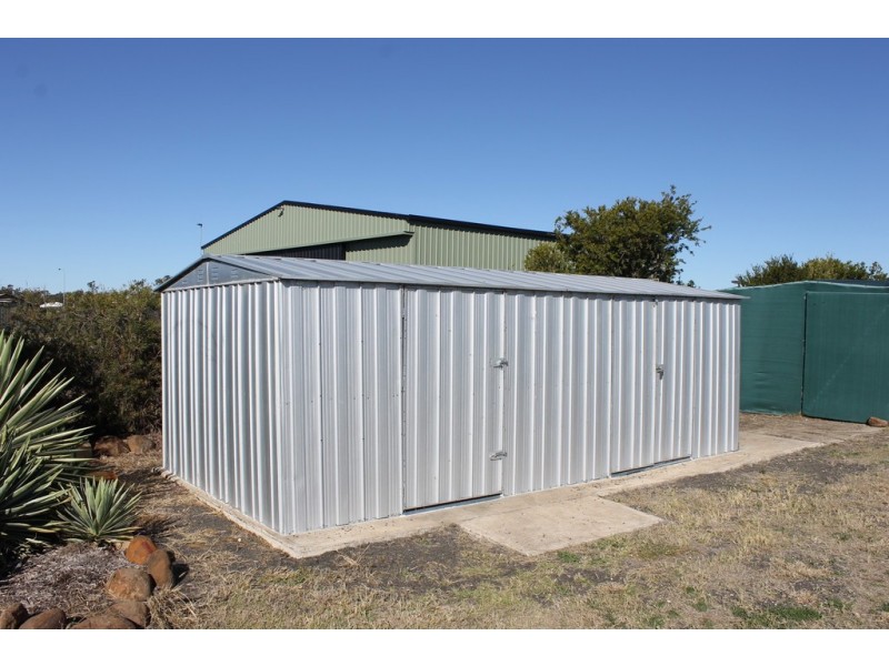 148 Sandalwood Ave, Dalby QLD 4405