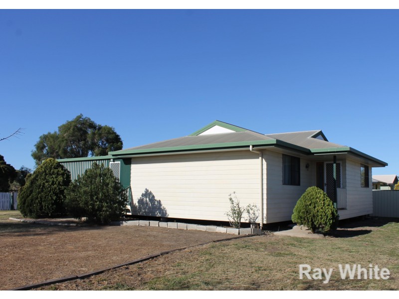 65 Hayden Street, Dalby QLD 4405