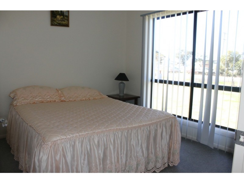 6 Hoffman Street, Dalby QLD 4405