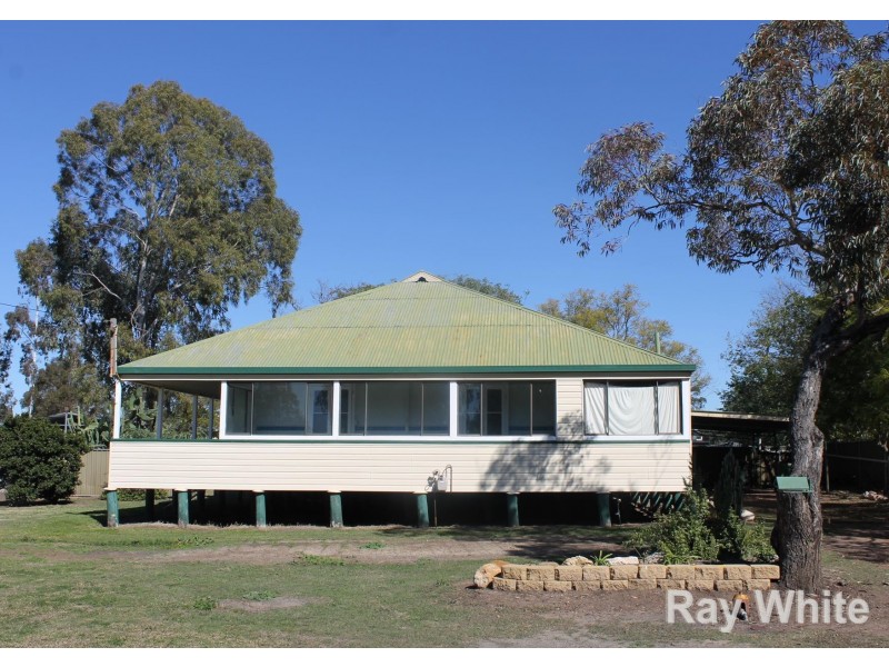 26 Alfred Street, Dalby QLD 4405