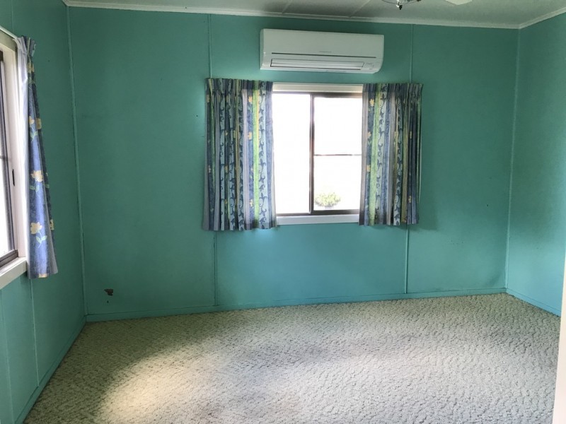 7 Hunter St, Dalby QLD 4405