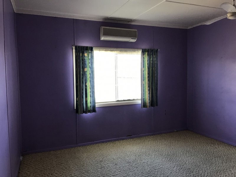 7 Hunter St, Dalby QLD 4405