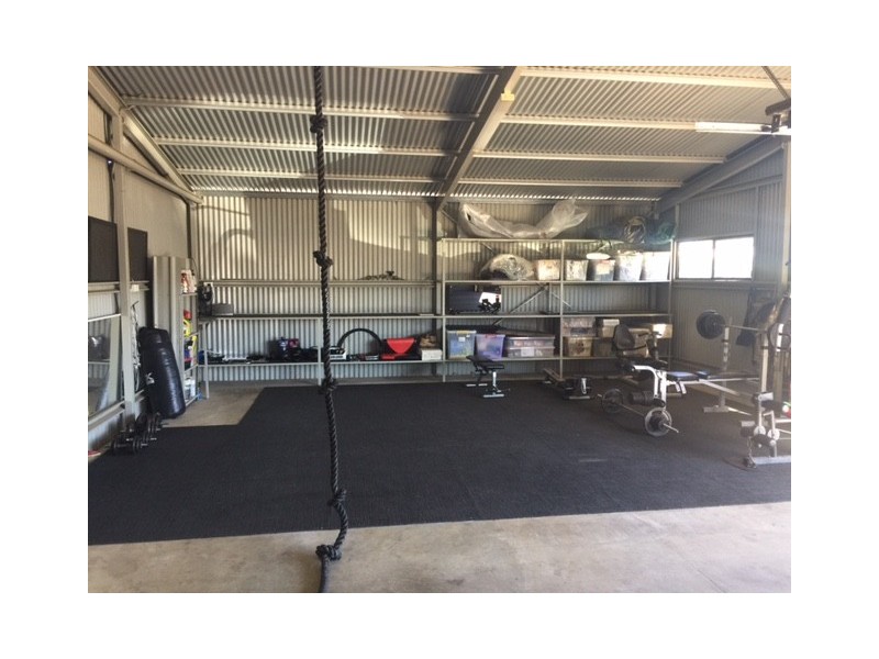 4 Oxley Place, Dalby QLD 4405