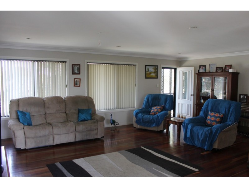 4 Sullivan Crescent, Dalby QLD 4405