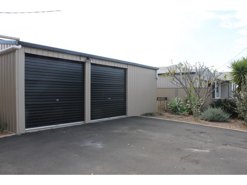 4 Sullivan Crescent, Dalby QLD 4405