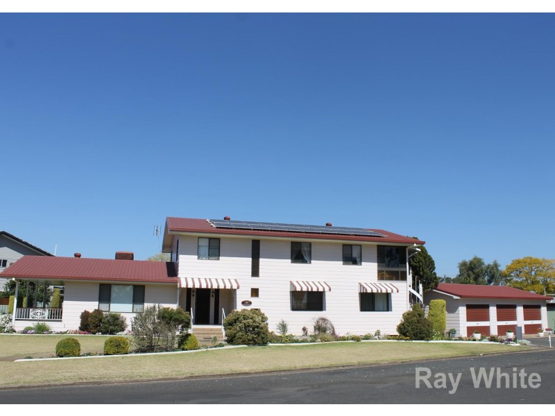 2 Wilkes Street, Dalby QLD 4405