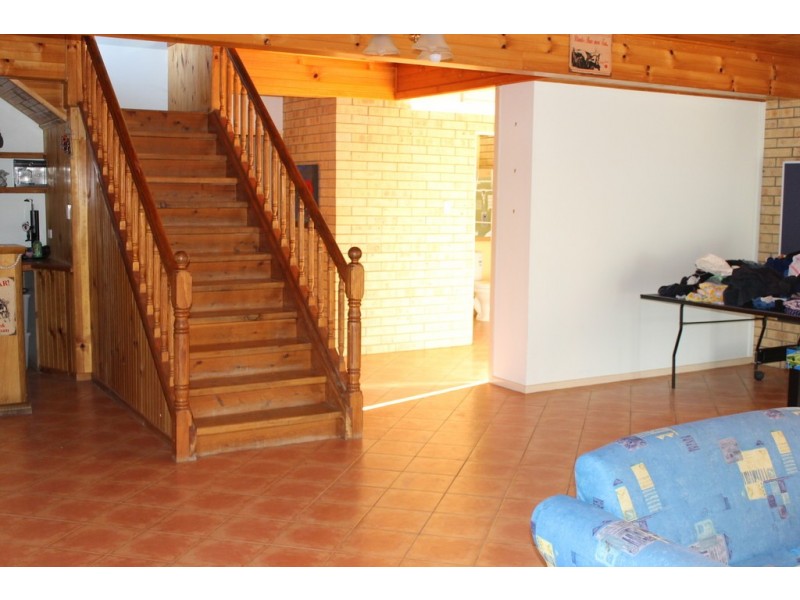 107 Chelldan Ave, Dalby QLD 4405