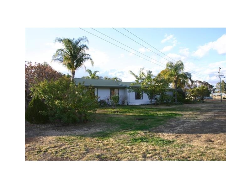 88 Curtis Street, Dalby QLD 4405