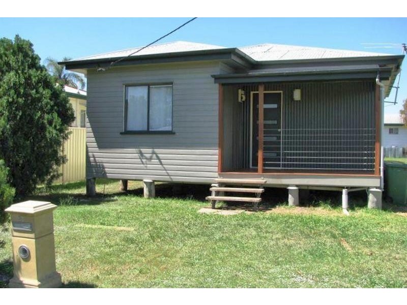 61 Moreton Street, Dalby QLD 4405