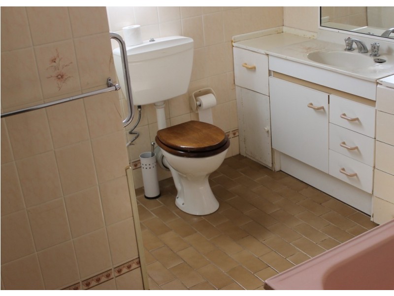 15 Knox Street, Dalby QLD 4405