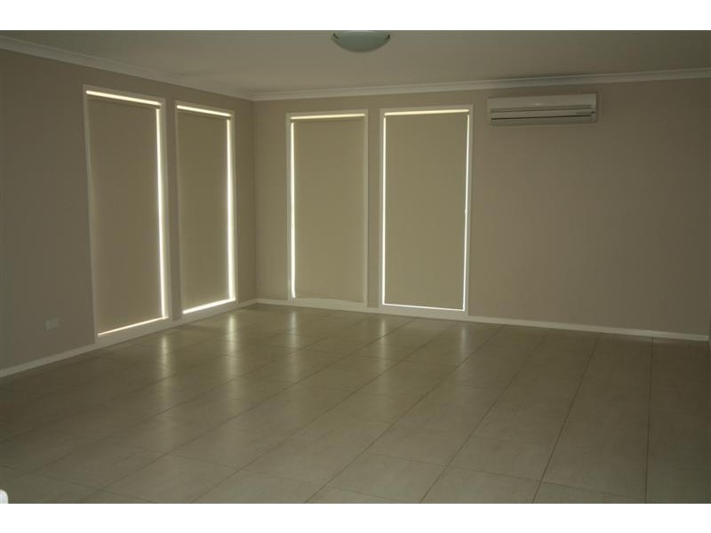 8 St Andrews Chase, Dalby QLD 4405