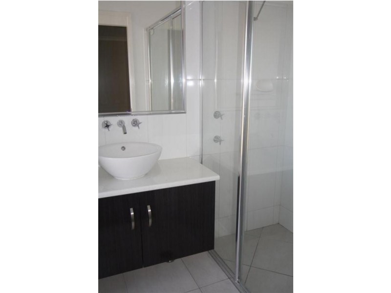 8 St Andrews Chase, Dalby QLD 4405