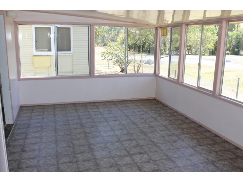 2 Hayden Street, Dalby QLD 4405