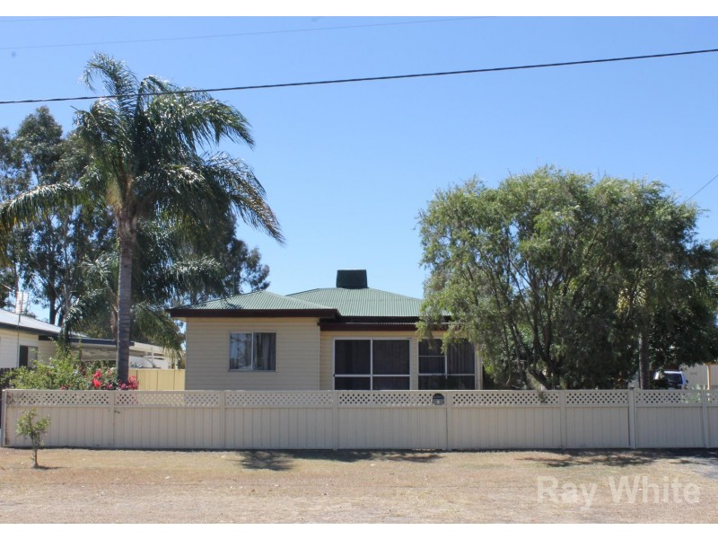 5 Besley Street, Dalby QLD 4405