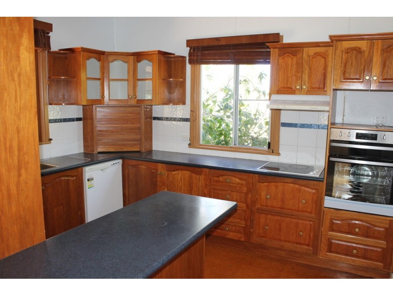 5 Besley Street, Dalby QLD 4405