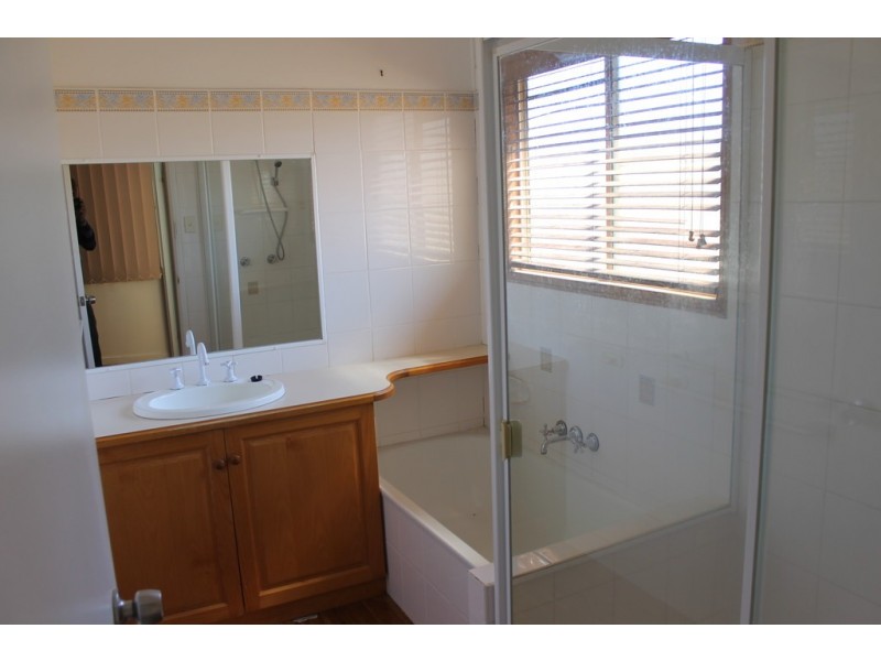 5 Besley Street, Dalby QLD 4405