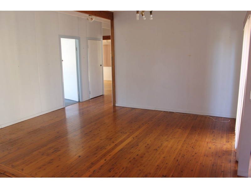 5 Besley Street, Dalby QLD 4405