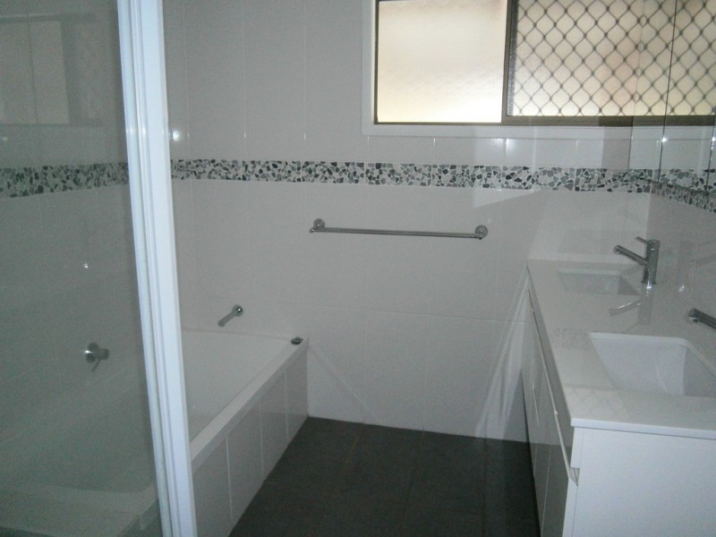 82 Orpen Street, Dalby QLD 4405