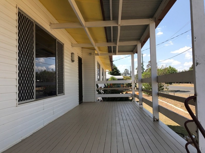 73a Patrick Street, Dalby QLD 4405