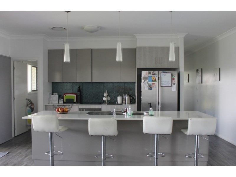 43 Solitaire Court, Dalby QLD 4405