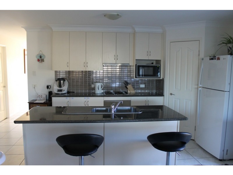 5 Sullivan Crescent, Dalby QLD 4405