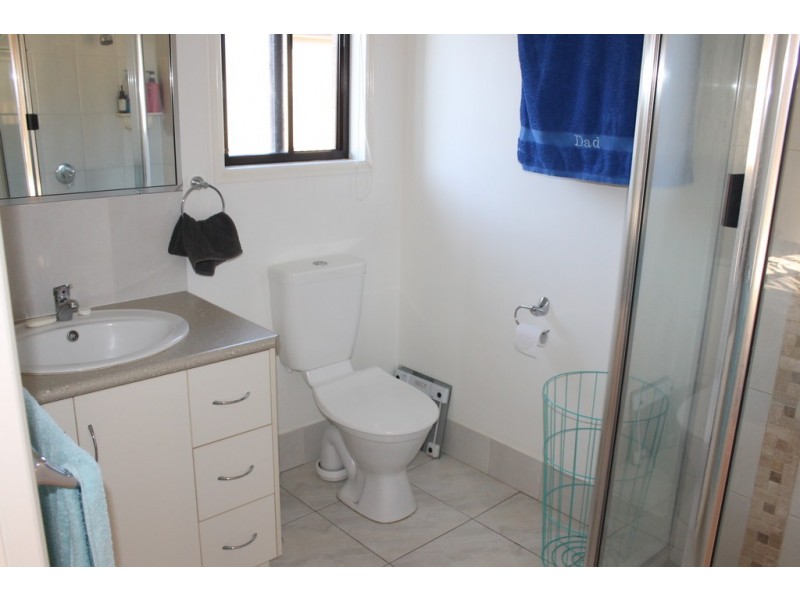 5 Sullivan Crescent, Dalby QLD 4405