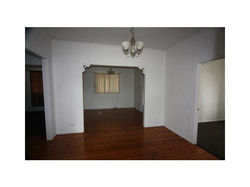 110 Pratten Street, Dalby QLD 4405