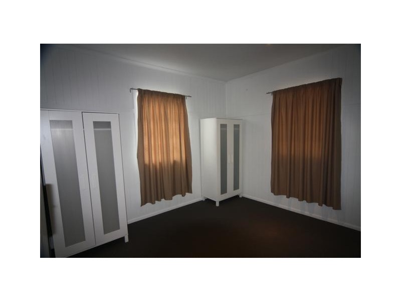 110 Pratten Street, Dalby QLD 4405