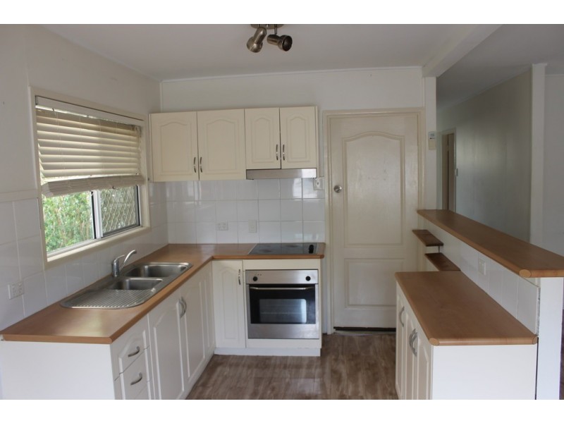 8 Nearhos Street, Dalby QLD 4405