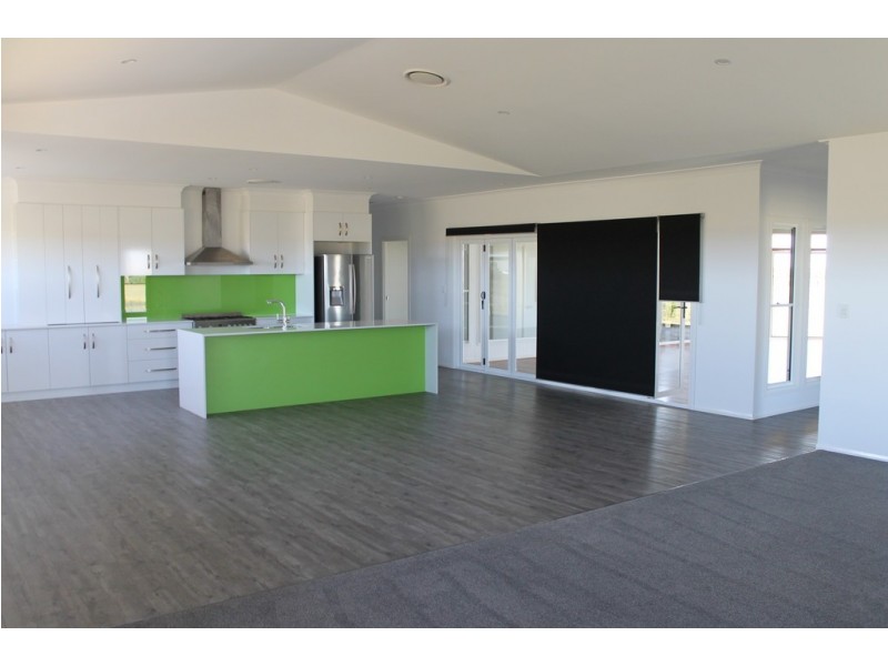 46 Galaxy Drive, Dalby QLD 4405