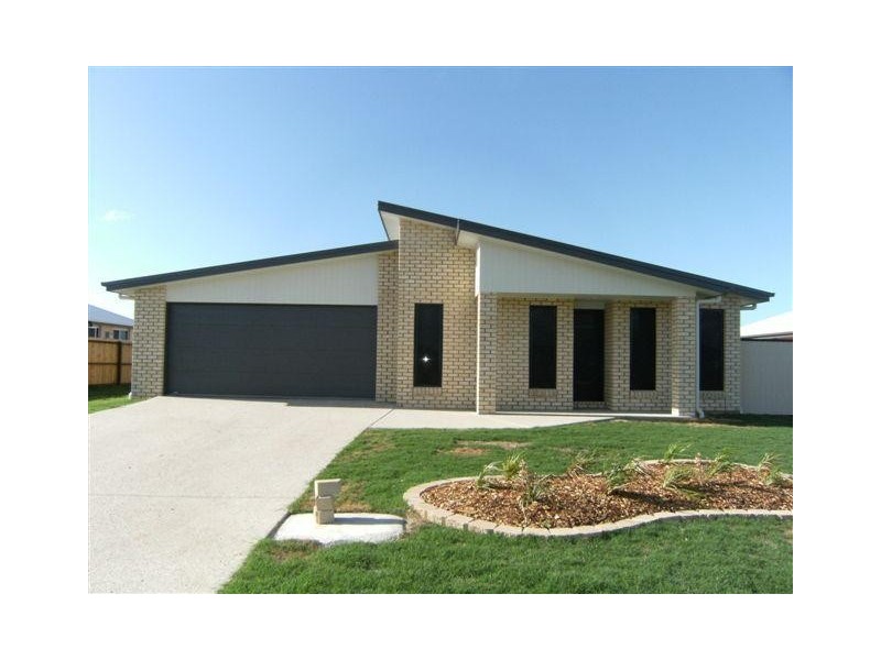 64 Diggers Drive, Dalby QLD 4405